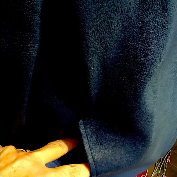 Leather jacket … out of Africa - Picture 4 of 5